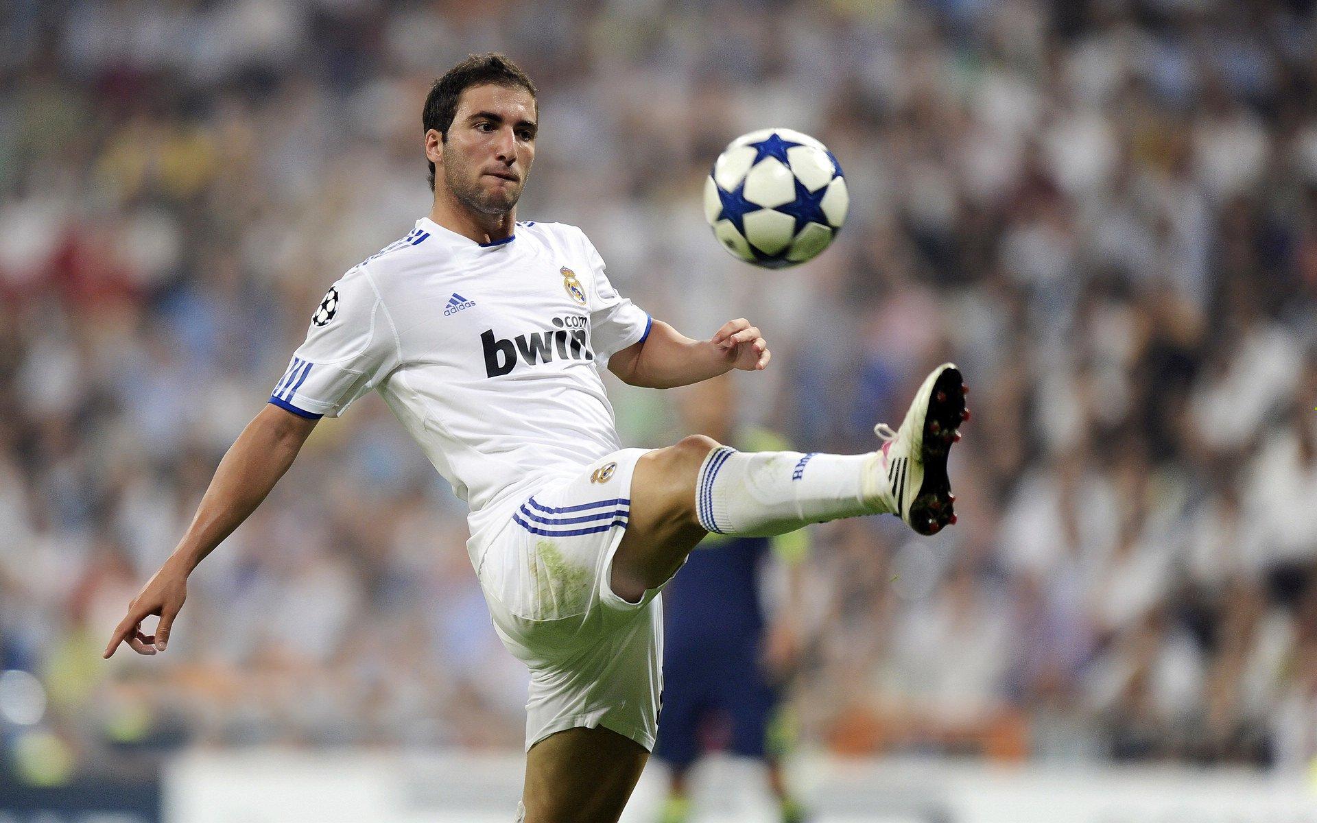 欧冠巅峰对决,皇马绝杀拜仁挺进决赛,安切洛蒂再创传奇