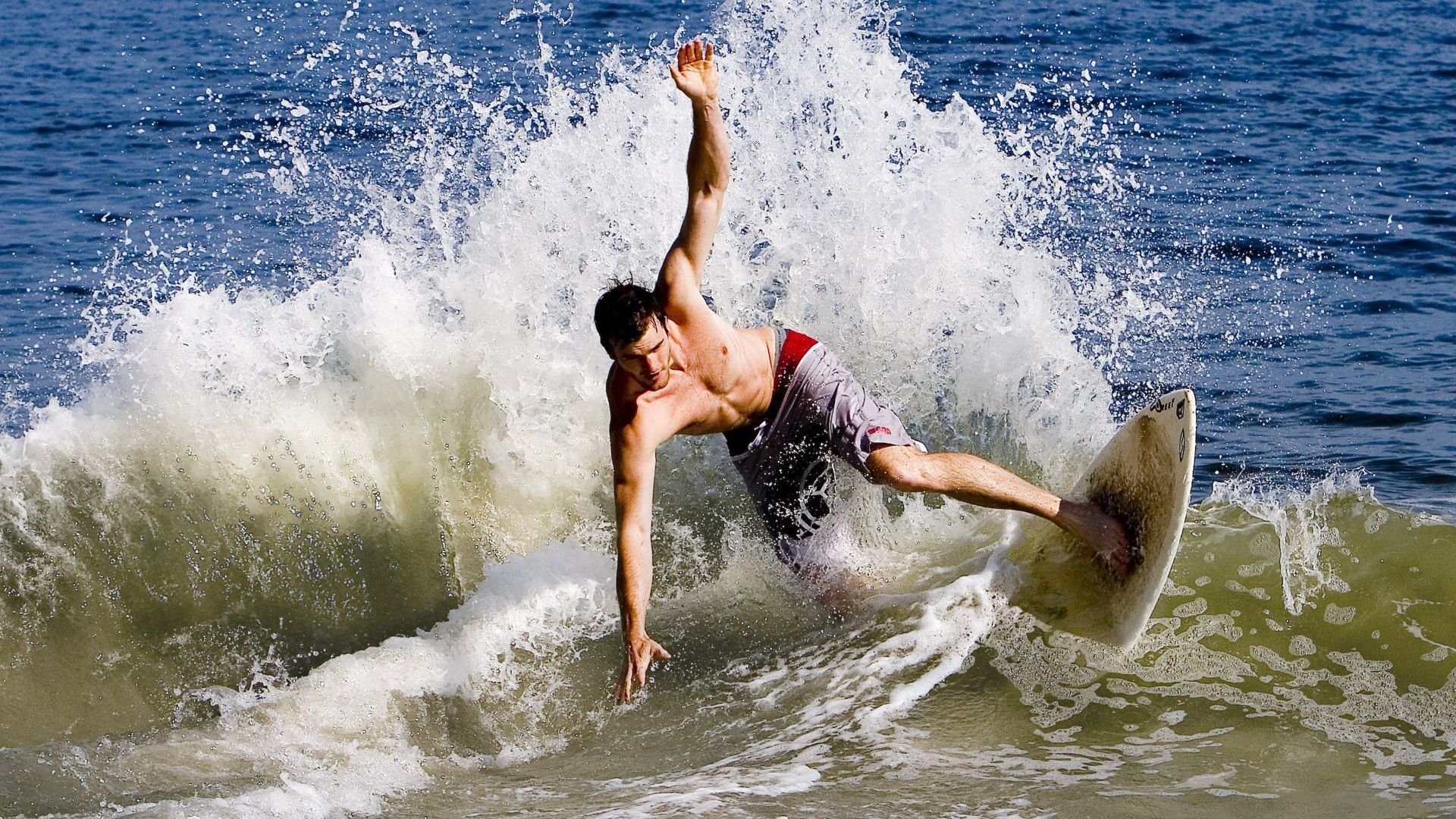 体育心理成胜负关键，顶尖运动员如何驾驭心魔突破极限？